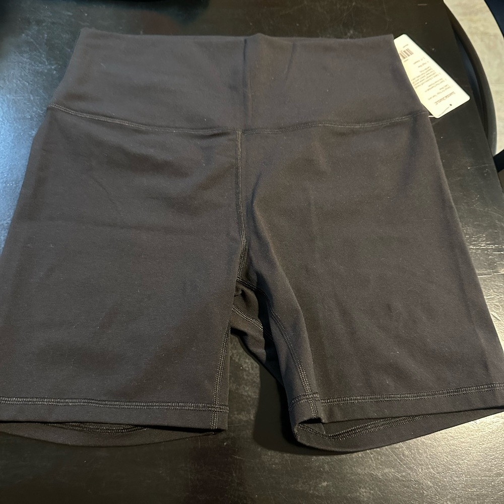 biker shorts